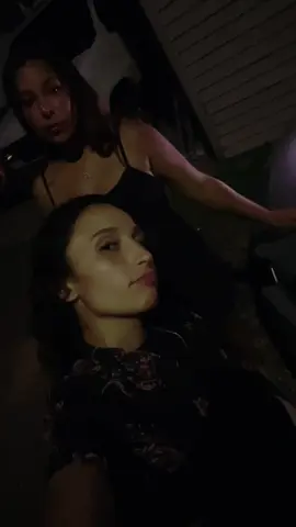 🤭