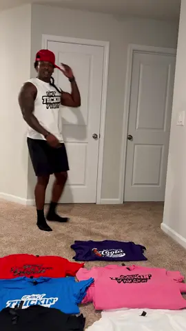 🗣️PSA: MEN AND WOMEN ‼️ Sorry for the delay but it’s here now. “It Ain’t Tricking If You Got It” shirts and “You Know The Coota Mama Ain’t Free” shirts are available NOW‼️ Cink link in bio 👆🏾👆🏾 #moneytrain #raphaelratliff #tricking #merchandise #Merch   