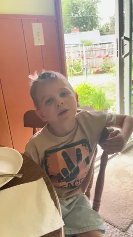 I love hearing my little man sing 