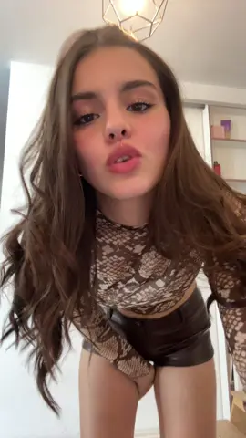 #viralvideos #viralvideos #model #xybca @TikTok 