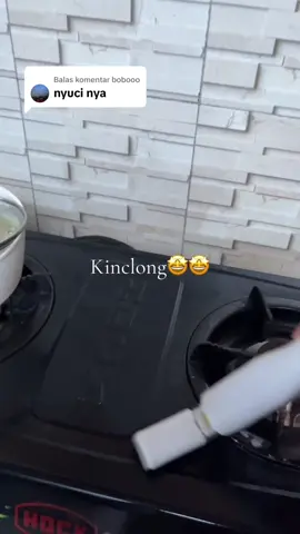 Membalas @bobooo mood banget liat kompor kinclong#pelmini #minimop #kitchencleaning 