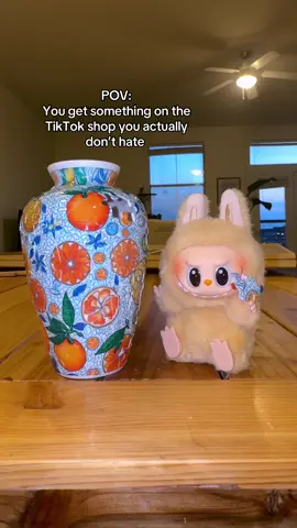 Puzzle meets vase meets guy that likes puzzles and vases 