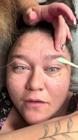 Honestly I shouldn’t be allowed to look in the mirror or camera… because who knows what I am bound to say to myself. It’s always like seeing us for the first time. #eyebrows #didawareness #whoisthat #fearofholes 