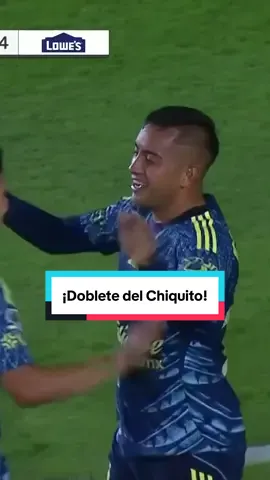 🔥⚽️ ¡OTRA VEZ EL ‘CHIQUITO’ SÁNCHEZ! Doblete para el jugador de las Águilas, que encontró el balón con espacio y tiró desde afuera del área 🎯 🐯 Tigres UANL 1-2 América 🦅 #LigaMXTelemundo #LigaMX #TigresUANL #America #ChiquitoSanchez