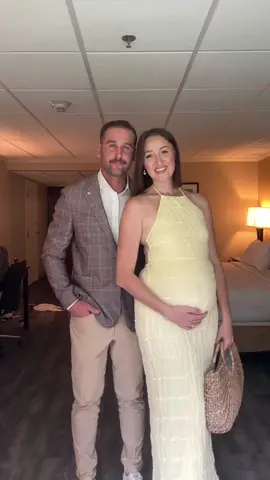 this song scratches an itch in my brain #datenight #weddingdate #pregnancy 