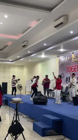 Gbi House Of Praise & Gbi Widuri #sundayservice #sundaychoir #ibadahkristen  #penyejukhati  #pertolongantuhan 