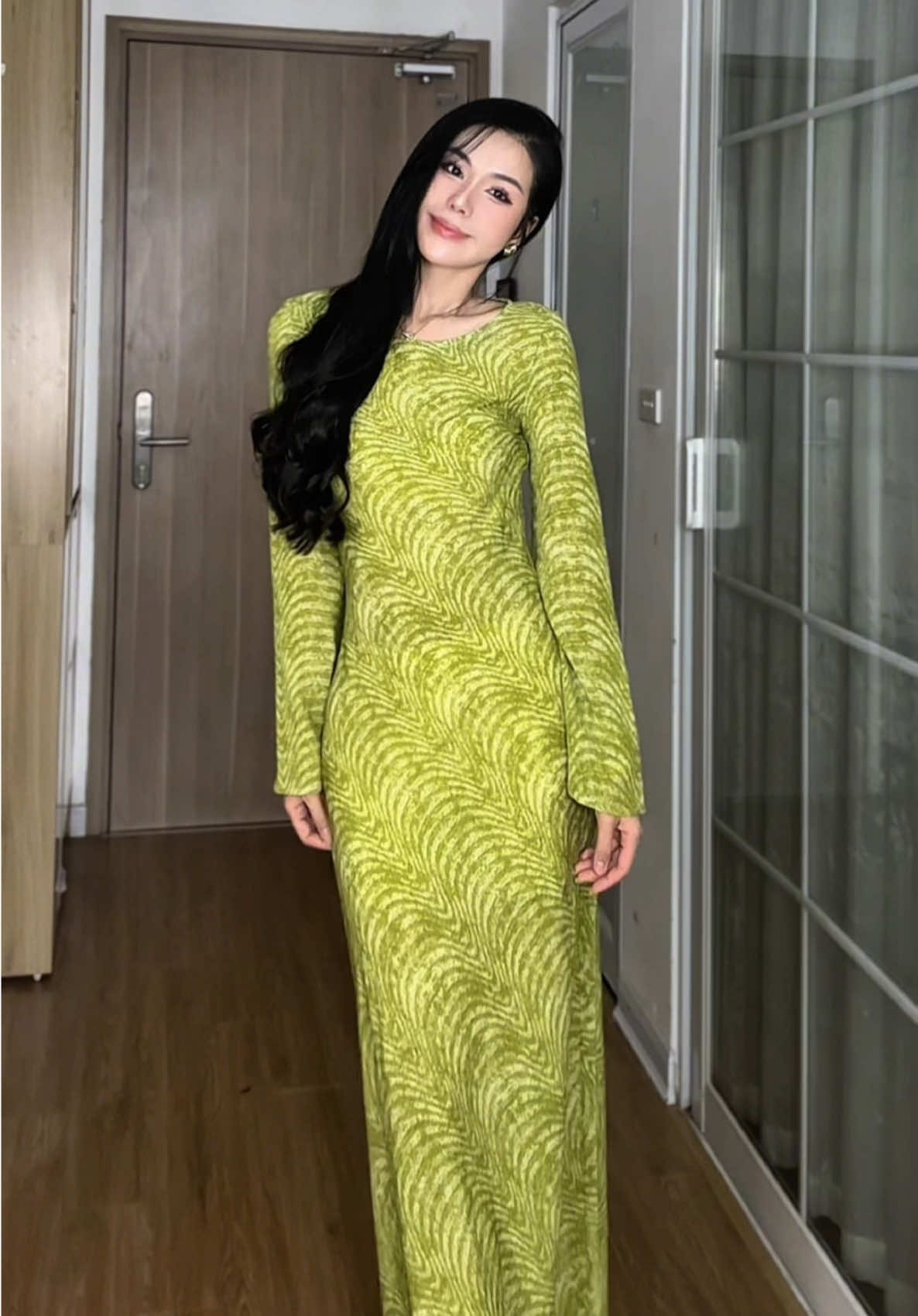 Em váy hot hit mấy hôm nay đây ạ#thoitrangnu #vayxinh #outfit #xuhuongtiktok #viral 