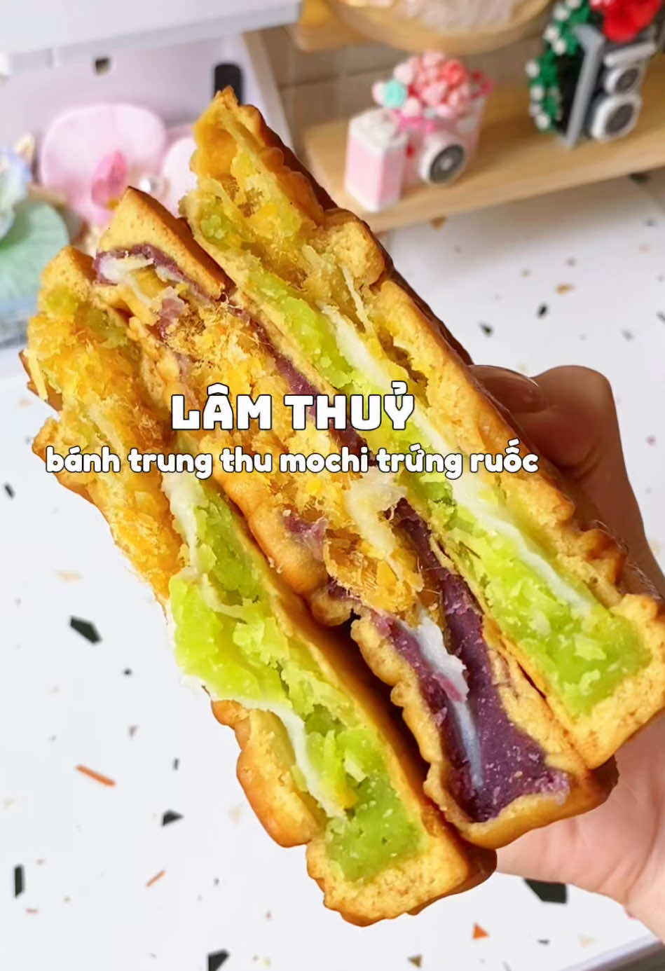 bánh cỡ 300gr mới đã nè 🐇🌙 #banhtrungthu #banhtrungthulamthuy #banhtrungthumochi #banhtrungthumochitrungmuoi #tettrungthu 