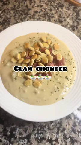 some SOUP-er good clam chowder 🍲 I may have accidentally added too much hot sauce but that’s ok 🥵 •  •  #clamchowder #soupseason #Recipe #EasyRecipe #FoodTok 
