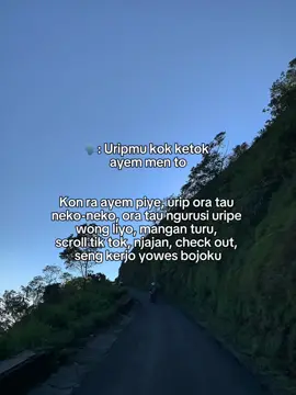IRT full pengangguran adem ayem kok pake ndengerin ucapan orang, losss yang kerja juga udah suamiku 💃🏼🤪 #iburumahtangga #pengangguran #rumahtangga #fyp #xybca 