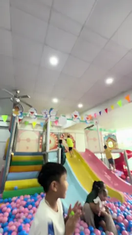 Tài sản đây chứ đâu 🥰