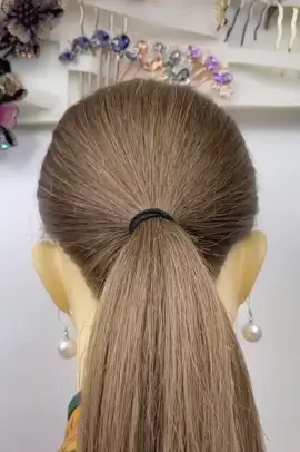 Hair tips with KAVI🩷 cute hair bun styles for you🥰 #cute #easyhairstyles #hairtutorial #lifehacks #fyppppppppppppppppppppppp #foryoupage❤️❤️ 