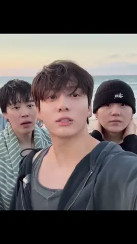 🐰🐰#jungkook #jonjungkook #정국 #방탄소년단 #bts_official_bighit 
