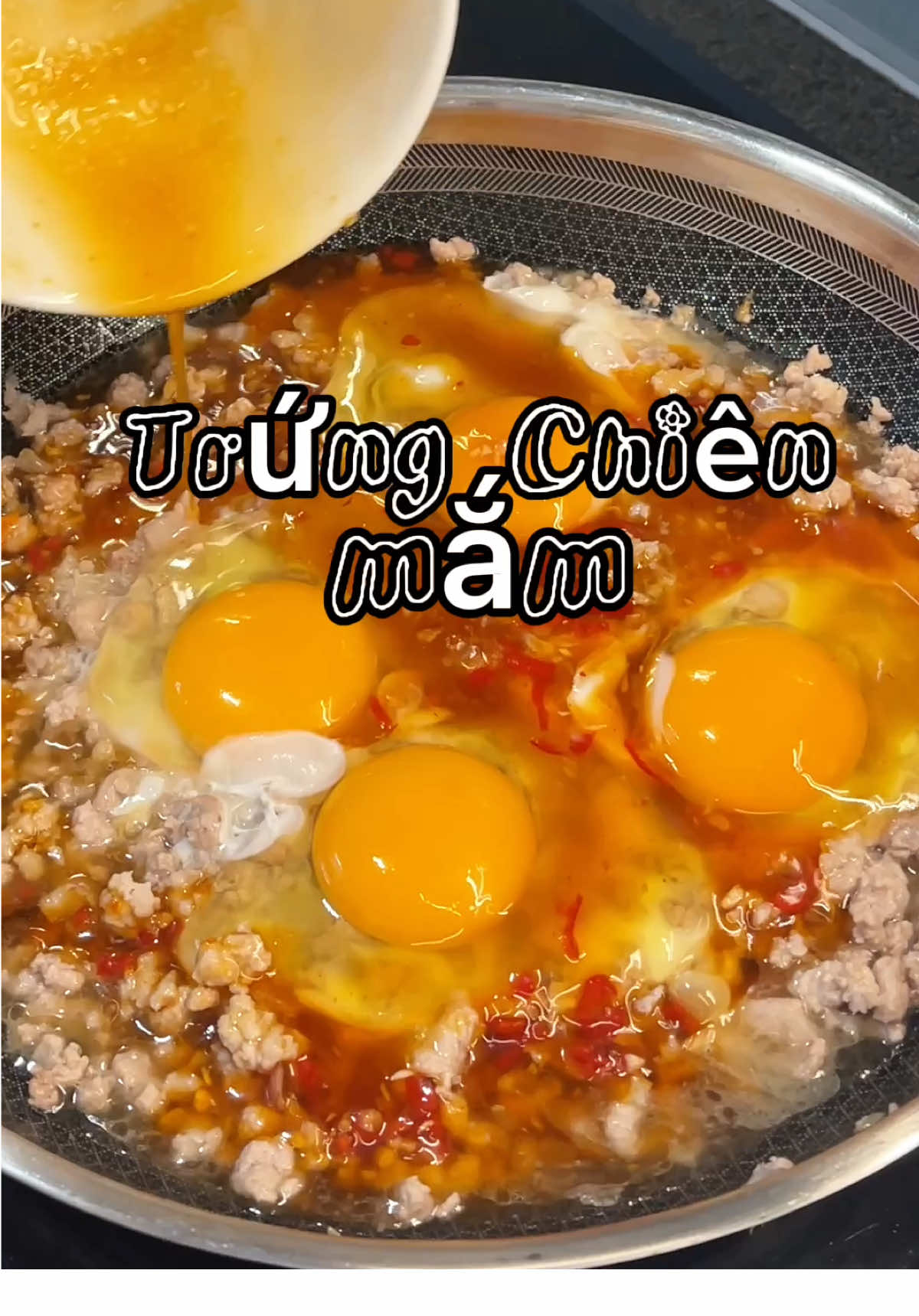 Chồng chưa đưa lương còn mỗi 30 cành để làm món Trứng Chiên Mắm #LearnOnTikTok #ancungtiktok #monngonmoingay #nauancungtiktok #xuhuong 