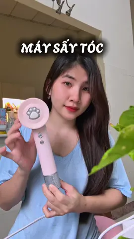 Gội xong phải sấy liền như vậy cho nó khô chứ để ướt áo khó chịu lắm 😁 ##xuhuong##maimeo_01##review##maysaytoc
