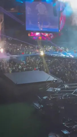 @chrisbrownofficial  at the Breezy bowl tour in citizens Bank Park Arena in Philadelphia Pennsylvania on August 10, 2025 video taken by me