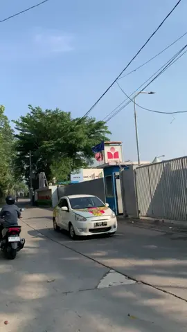 kerja ga harus di mayora ,tapi siapa sih yang gamau kerja di mayora #foryou #padahariini #mayoraindahjatake1 #mayora #tangerang 