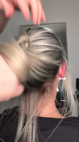Cuando tú me superes entonces yo me voy a coger lucha  contigo mientras mira y aprende #balayage #polemica #parati #viral aliannysestilista 