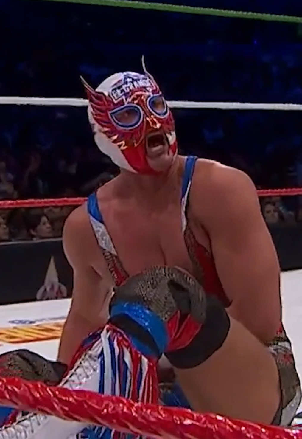 one of the wildest main events you’ll ever see 🤯🤯🤯 #triplemania #elgrandeamericano #dragonlee 