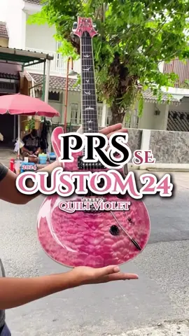 PRS SE Custom 24 Quilt Top Electric Guitar in Violet __________________ Brand New Open Box!! bos beli PRS , tapi gajadi dipakai, dari beli belum di apa2in  kondisi persis kaya beli baru, kelengkapannya juga lengkap, aman lah pokoknya, harga tentu lebih murah!! With a quilted maple top veneer and matching quilted maple headstock veneer, 24 frets for a wide range of tones, dual 85/15 “S” Humbucker pickups and a 3-way bar switch with push/pull coil split tone control offer flexibility and a full spectrum of tones. specs : . Quilted Maple Venner Top . Mahogany Body . Maple Neck PRS Wide Thin . Ebony Fingerboard . 10