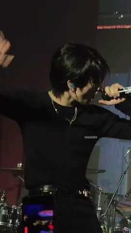 all black outfit taesan 😸😸😸 #taesan #boynextdoor #bnd #kpop #lollapalooza @BOYNEXTDOOR 