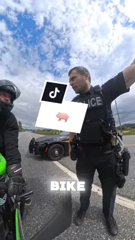 since when do people on the opposite side of a police whatever stop? there is a concrete barrier separating the lanes, no one directing traffic in that direction and no cops blocking the road.  #motorcycle #bikelife  #cop #cops #police 