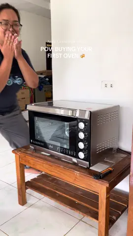 Finally, after a year of contemplating buying an oven — it’s here! Thank you, G! Baking something special very soon. #convectionoven #asahioven #bakingoven #46LOven #baking 