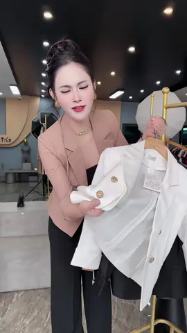Quá mê #huyennaushop #trending #xuhuong #vest #huyềnnâuyênbái 