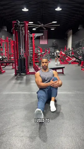 Level up your hip flexor exercises with these two movements 👍🏾 #hipflexors #hipmobility #hippainrelief #fyp 