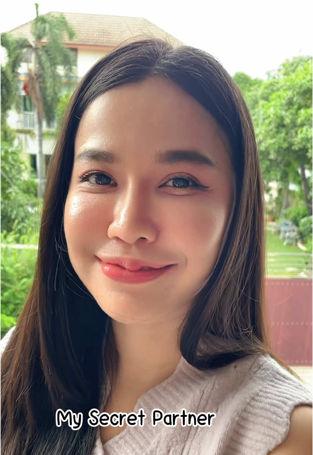 ใครยังไม่เคยลอง Schick Intuition = พลาดมาก! 💥 โกนแล้วผิวเนียนจริงไม่จกตา ✨ ลูบแล้วไม่สะดุด ใส่ชุดไหนก็มั่นใจทุกองศา  แถมมีกิจกรรมแจกมีดโกนลายน่ารักก็มา~  รีบกดตะกร้าเลยย #MySecretPartner  #ไอเทมลับอัปความมั่น  #โชว์ผิวเนียนกริบได้ทุกส่วน #SchickintuitionThailand #กำจัดขน     