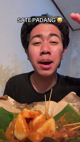 padang paling enak klo soal makanan 