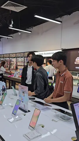 သူခိုးသတိပြု‼️#supermobile #myanmarplaza #fypပေါ်ရောက်စမ်း #fyp #foryou #electronics 