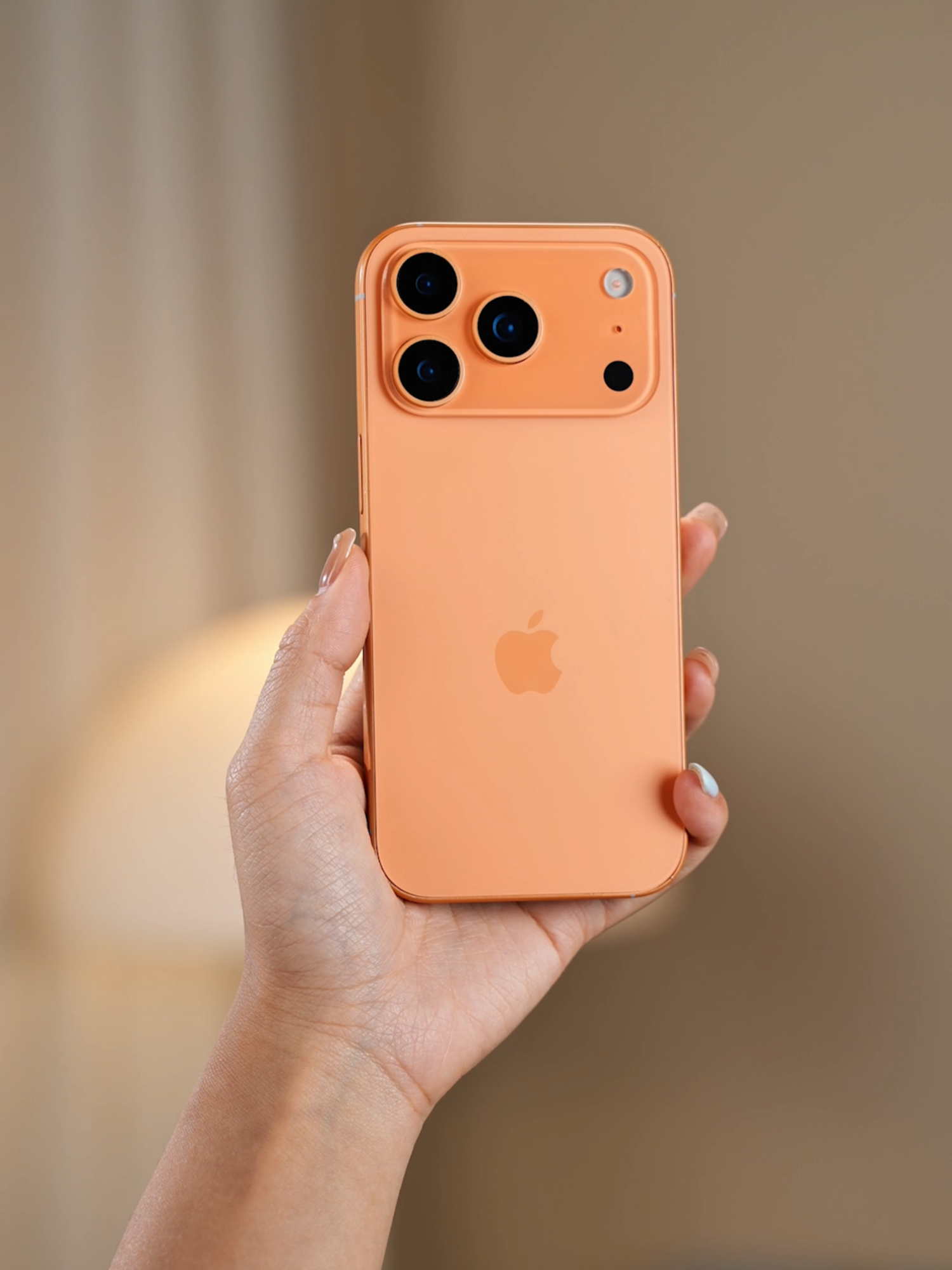 Orange iPhone 17 Pro #iphone17pro #iOS26 #techtok #techno #iphone