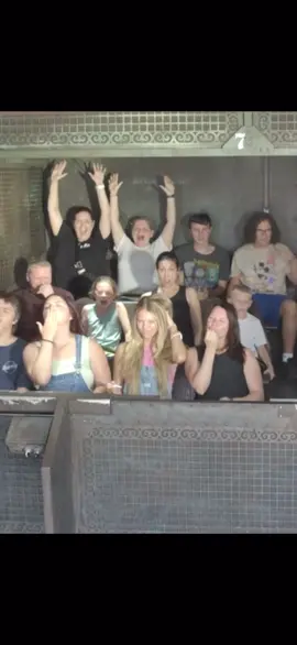 you know I HAD to #glambot #towerofterror #disney #hollywoodstudios 