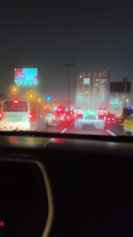 Casi termino aplastada por el chino 🙄 #trafico #limaperu #findesemana #sabadodetiktok #carros 