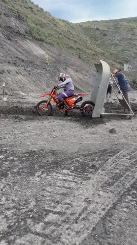 #redbull #enduro #cross #xtreme #fyp viral game