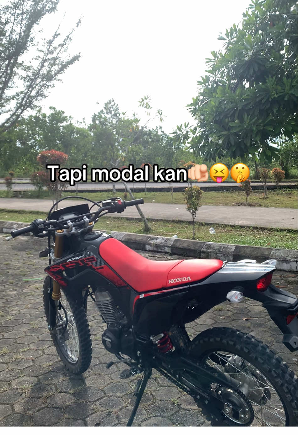 😜#crf #jambipride #moots? #fy 
