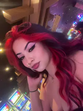 😂🥰