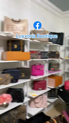 Síganos en FB: LUXXORIA BOUTIQUE #luxxoriaboutique#boutiqueonline#bolsosdelujo#louisvuitton#lvbags