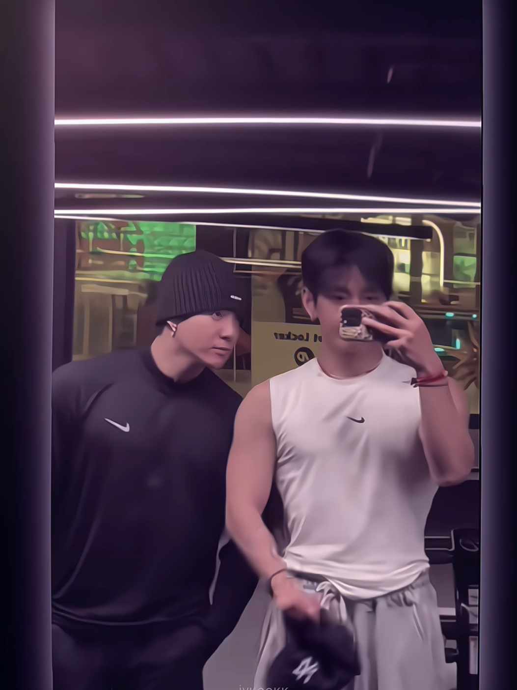 mmတွေရလွန်းလို့ လေပေါ်ကတောင်မဆင်းရဘူး🥱#taekook #vkook #fyp #fyppppppppppppppppppppppp 