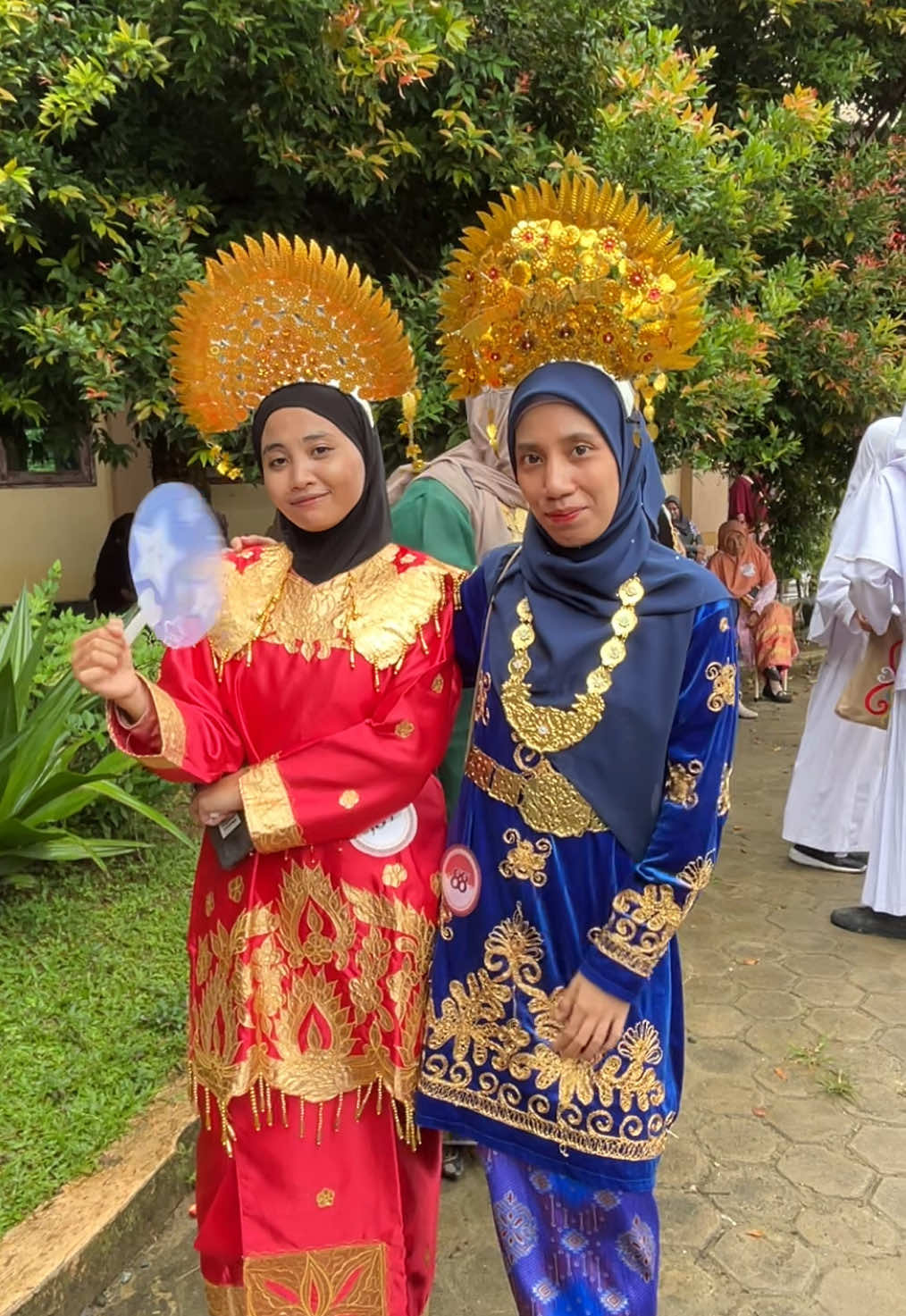Upacara Memperingati HUT RI ke-80 menggunakan Baju Adat🇮🇩✨ #upacarabendera #17agustus #merdeka #bajuadat #adatjawa #adatbugis #adatminang #dayakkalimantan #sekolah #disekolah #sabangsampaimerauke #indonesia #indonesia🇮🇩 #fyp #fyppppppppppppppppppppppp 