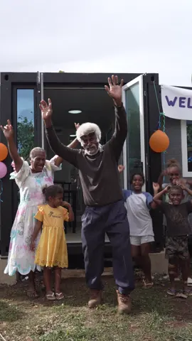 We changed Danstan & his family’s life forever.. 🥹💞 (part 3 coming soon) #Love #kindness #vanuatu 