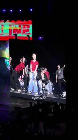 Drunk-Dazed encore was a freaking party ❤️🖤🎉 #enhypen #kpop #walktheline #engene #losangeles 