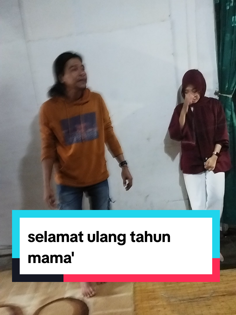 kalau acara keluarga wajib menari,yg gak mau ditarik ke tengah🤭#ultah #17agustus 