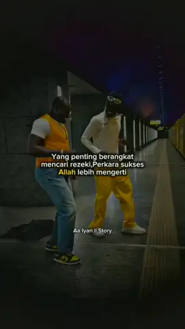 Yang penting berangkat kerja #aaiyan #cianjur #story #katakata  #pejuangrupiah #fyp 