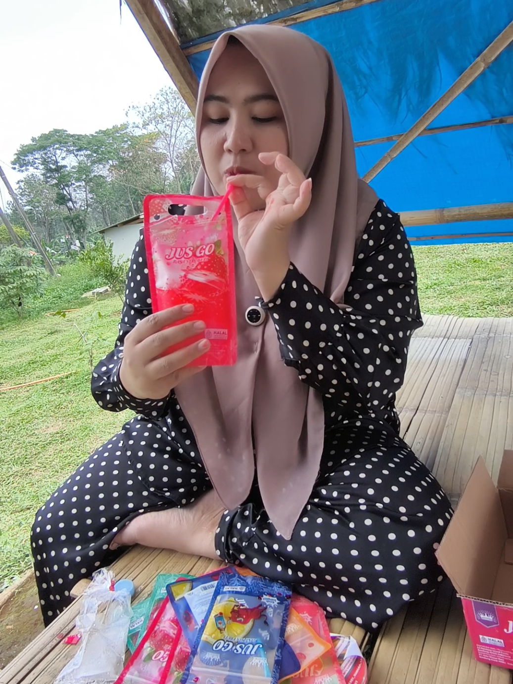 cocok nih buat di bawa liburan .  .  #minuman #jus 