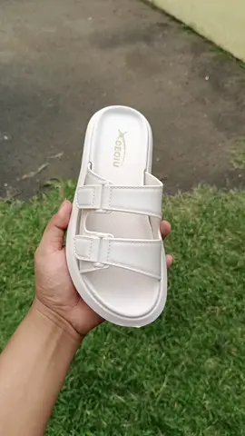 sandal wanita kekinian Koreanstyle terbaru  #sandalselop #sandalselopwanita  #sandalkoreanstyle ##sandalmurah #sandaljellywanita 