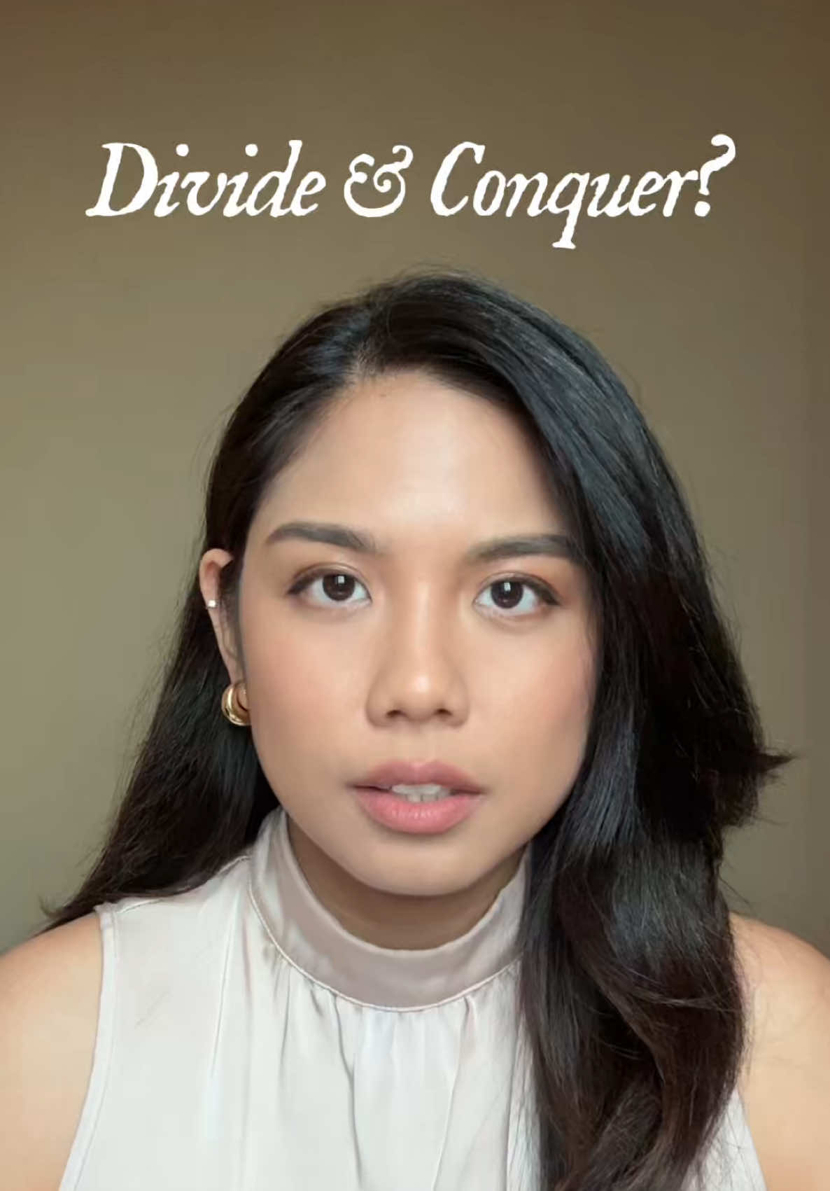Sasabihin nila na ang laban ng Pilipinas ay ang laban ng mga kulay ng pulitiko. Divide and conquer, base sa panig at mga galit ng mga political dynasty sa isa’t-isa. Pero ang totoo, Ito ay laban ng karamihan na naghihirap, sa mga iilan na nagpapahirap—katulad ng dati. Tandaan: ang pinaka kinatatakutan ng mga iilan ay ang magkaisa ang karamihan. Ang simpleng hindi pakikinig sa mga gustong i-hati ang mga Pilipino sa kulay maaring ay isang uri ng pagbabago.  Johnston, M. (2005). Syndromes of Corruption: Wealth, Power, and Democracy. Cambridge: Cambridge University Press. https://www.asj.upd.edu.ph/mediabox/archive/ASJ-14-2-1976/anderson-encomienda-philippine-history.pdf Cole, Jeffery A. (1985). The Potosí Mita, 1573-1700: Compulsory Indian Labor in the Andes. Stanford: Stanford University Press. ISBN 0-8047-1256-5 https://www.calstatela.edu/sites/default/files/hidden_voices.pdf