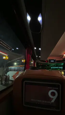 This line hit different 😢💔#lahore #terminal #faisalmovers #nightbustravel #busstatusmoterway 