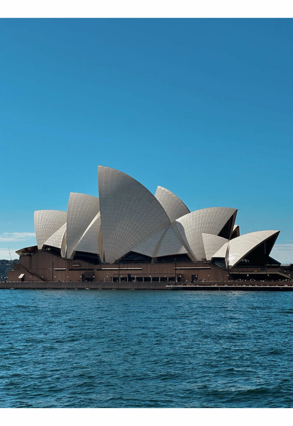 I’ve officially been in Sydney for 1 month... and I’m still discovering this city. 🇦🇺🦘 #fyp #pourtoi #australia #sydney #ladiesandgentlemen 